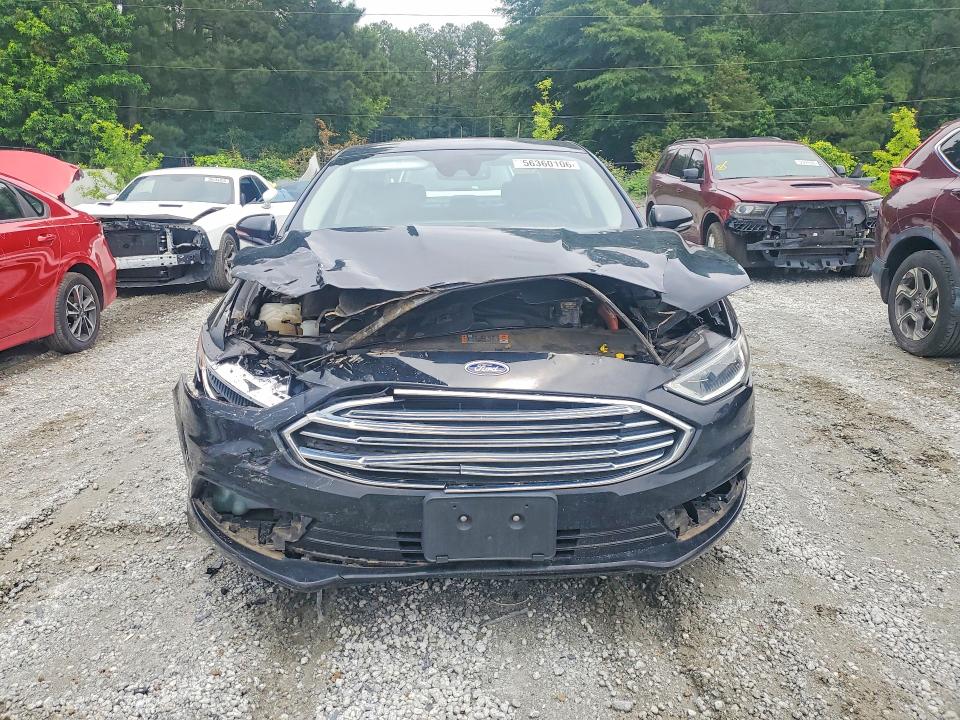 Продажа на аукционе авто 2018 Ford Fusion, vin: 3FA6P0LU0JR261558, номер лота: 56360106
