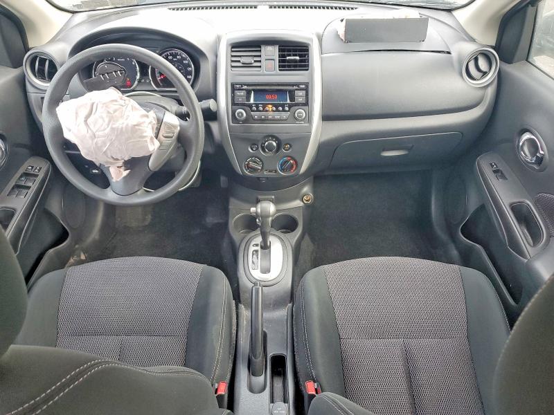 56439476 :رقم المزاد ، 3N1CN7AP1HL899746 vin ، 2017 Nissan Versa مزاد بيع