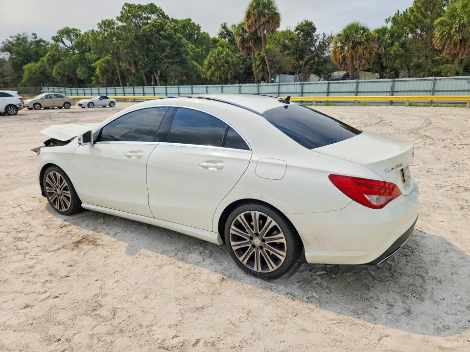 55686696 :رقم المزاد ، WDDSJ4EBXHN403656 vin ، 2017 Mercedes-benz Cla مزاد بيع