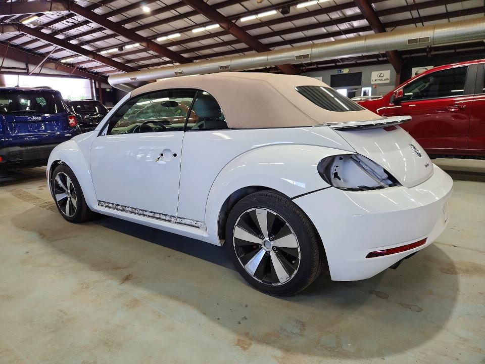 2013 Volkswagen Beetle მანქანა იყიდება აუქციონზე, vin: 3VW7T7AT7DM821605, აუქციონის ნომერი: 56713096