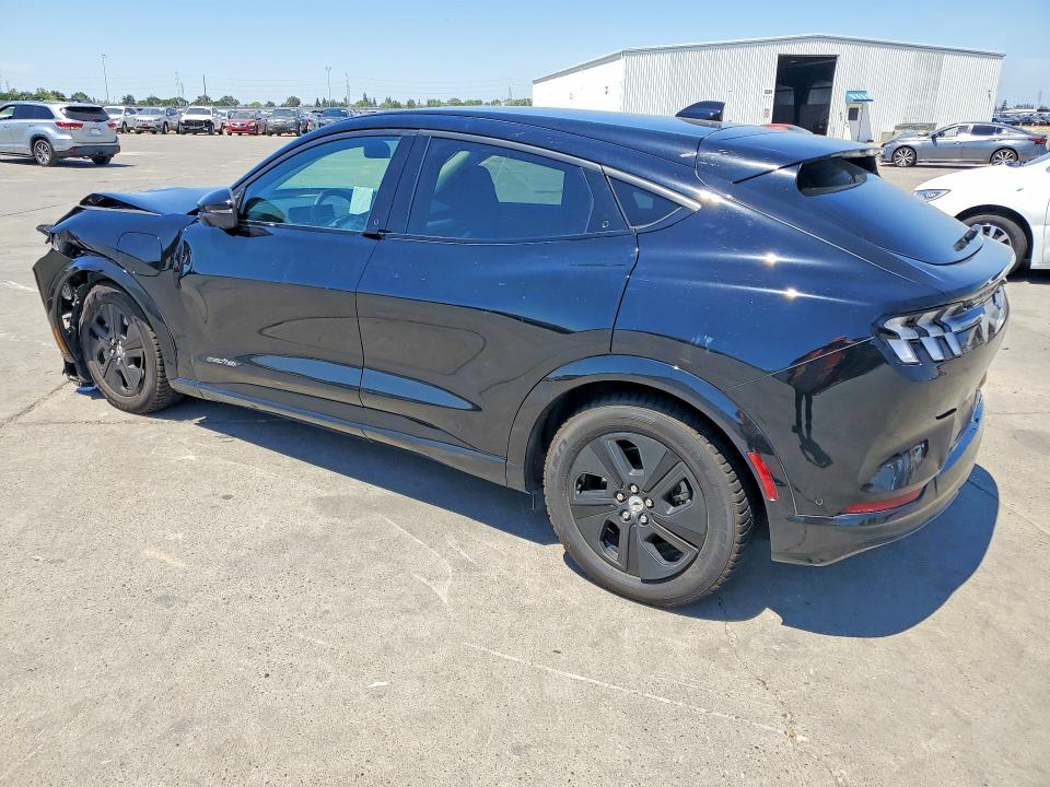 57435456 :رقم المزاد ، 3FMTK2SUXNMA02325 vin ، 2022 Ford Mustang Mach-e مزاد بيع