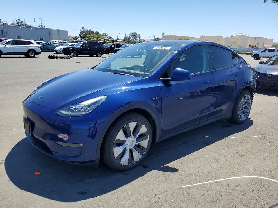 56253726 :رقم المزاد ، 5YJYGDEE5MF153264 vin ، 2021 Tesla Model Y مزاد بيع