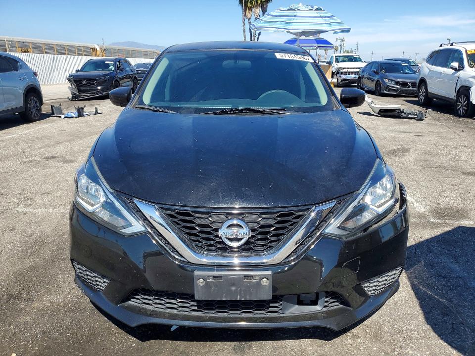 Продаж на аукціоні авто 2019 Nissan Sentra, vin: 3N1AB7AP1KY273155, номер лоту: 57154596
