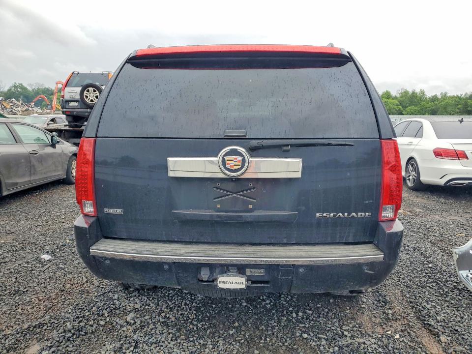2009 Cadillac Escalade მანქანა იყიდება აუქციონზე, vin: 1GYFK13259R236329, აუქციონის ნომერი: 58514566