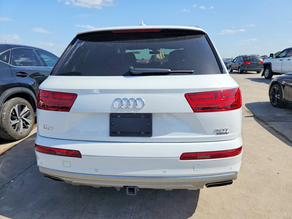 Продаж на аукціоні авто 2017 Audi Q7, vin: WA1LAAF7XHD034739, номер лоту: 59032586