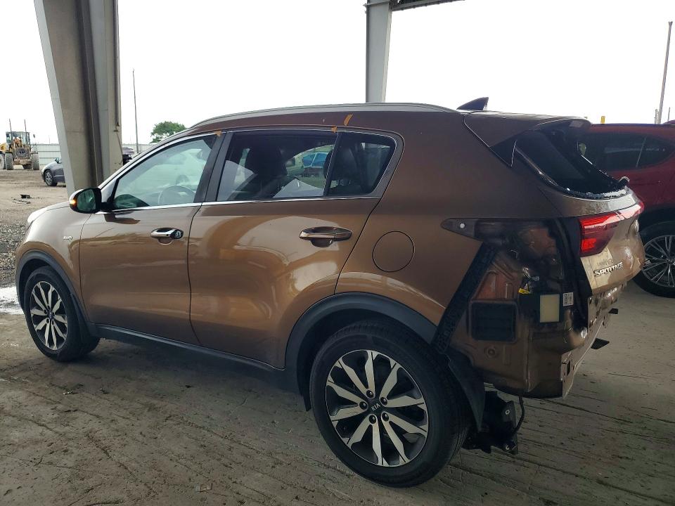 2017 Kia Sportage მანქანა იყიდება აუქციონზე, vin: KNDPNCAC4H7106416, აუქციონის ნომერი: 55192476