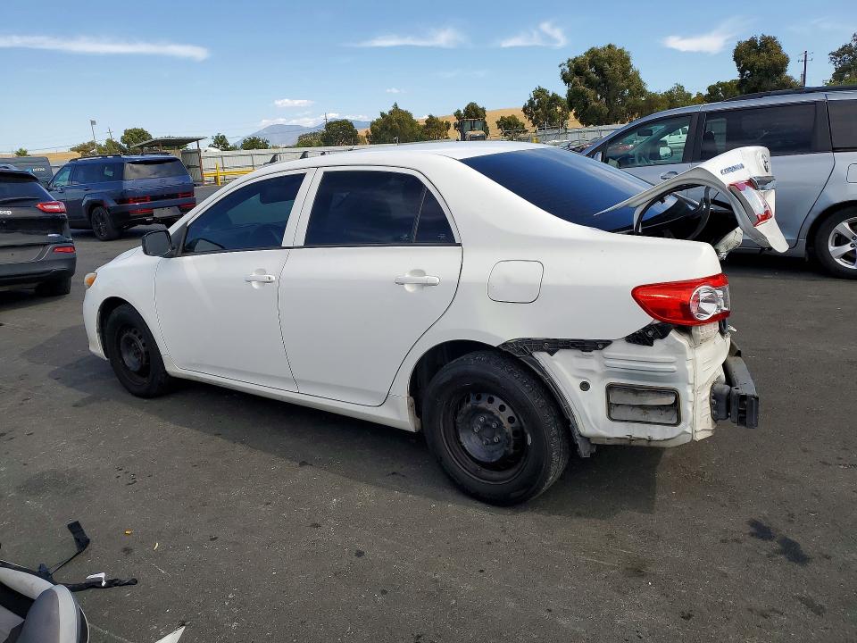 2013 Toyota Corolla მანქანა იყიდება აუქციონზე, vin: 2T1BU4EE3DC008775, აუქციონის ნომერი: 59112616