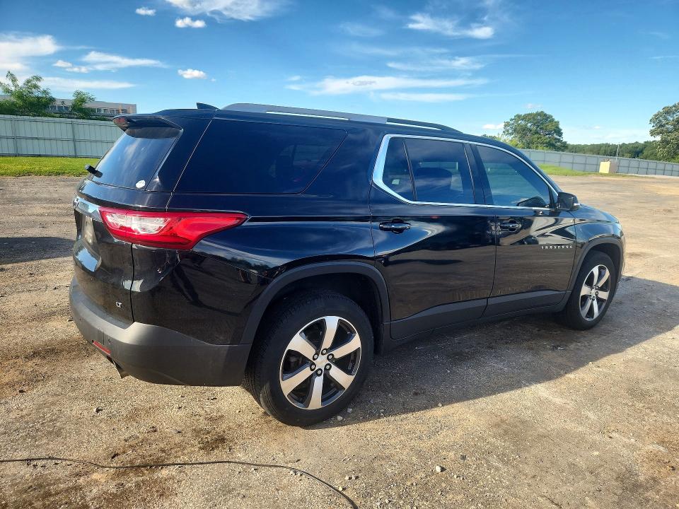 54908736 :رقم المزاد ، 1GNEVHKW9JJ208243 vin ، 2018 Chevrolet Traverse مزاد بيع