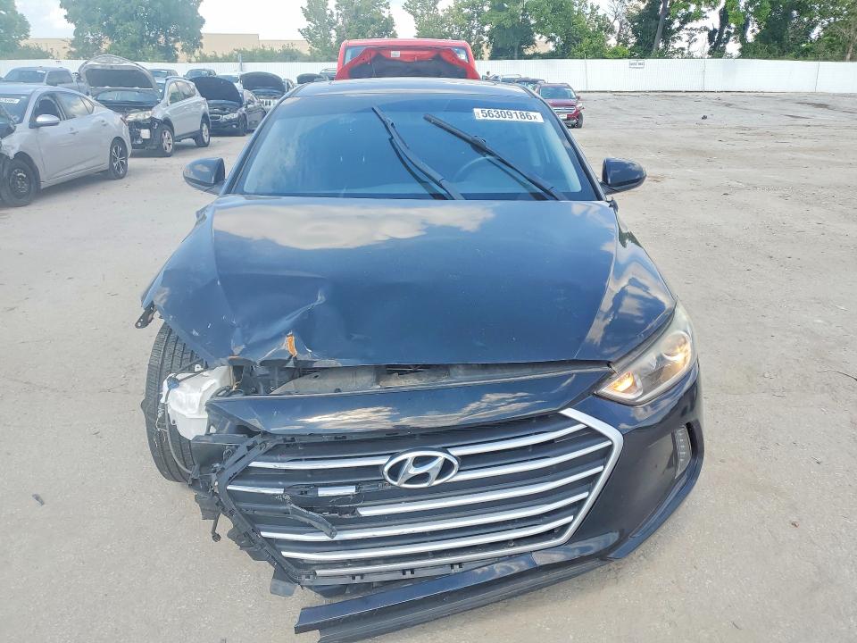 56309186 :رقم المزاد ، KMHD84LF9HU407316 vin ، 2017 Hyundai Elantra مزاد بيع
