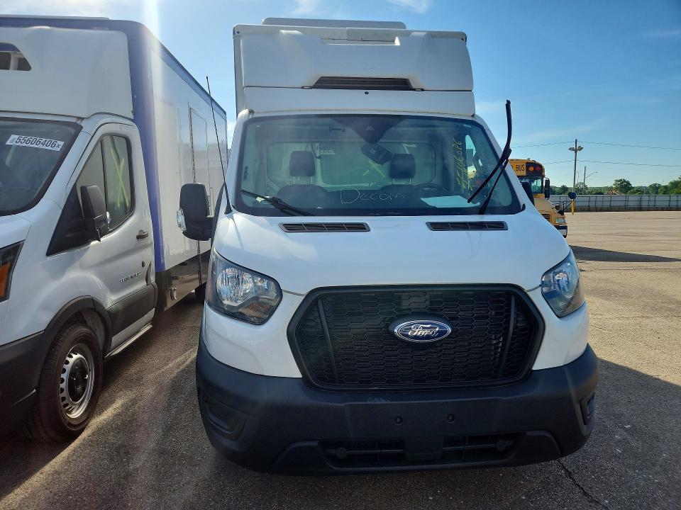 55606086 :رقم المزاد ، 1FDBW5Z89NKA31686 vin ، 2022 Ford Transit مزاد بيع