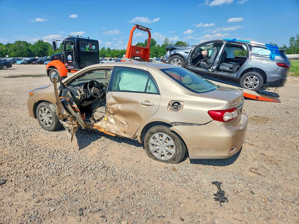 2011 Toyota Corolla მანქანა იყიდება აუქციონზე, vin: JTDBU4EE4B9169641, აუქციონის ნომერი: 56801646