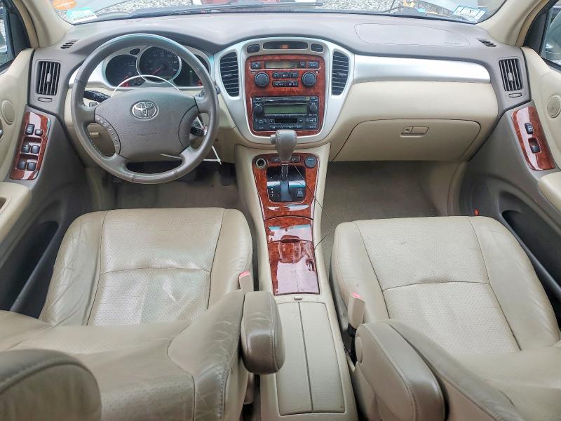 57605046 :رقم المزاد ، JTEEP21A350111729 vin ، 2005 Toyota Highlander مزاد بيع