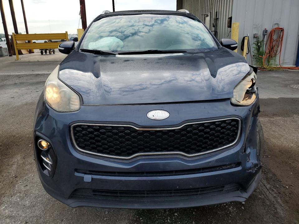 58088026 :رقم المزاد ، KNDPN3ACXH7280023 vin ، 2017 Kia Sportage مزاد بيع