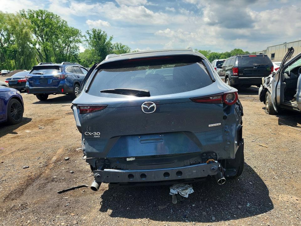56984716 :رقم المزاد ، 3MVDMBCM7RM671822 vin ، 2024 Mazda Cx-30 مزاد بيع