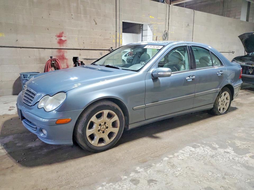 Продажа на аукционе авто 2005 Mercedes-benz C240 Sport, vin: WDBRF61J35A652837, номер лота: 57979246