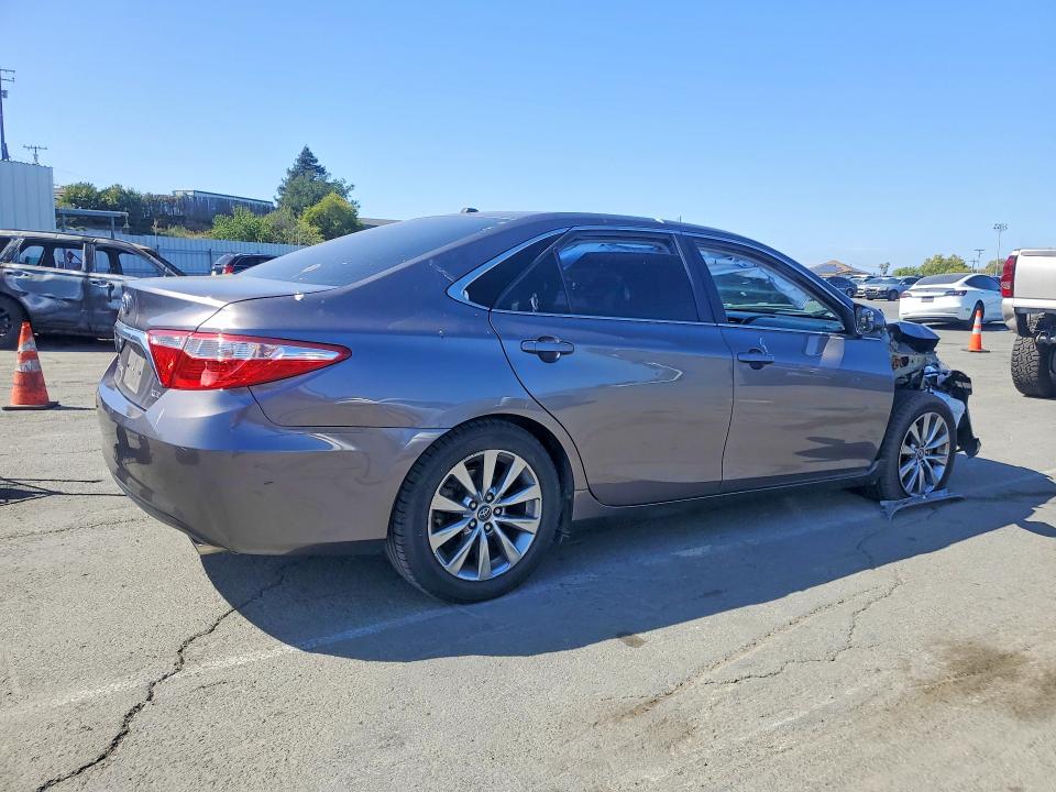 Продажа на аукционе авто 2016 Toyota Camry, vin: 4T1BF1FK8GU613679, номер лота: 95586965