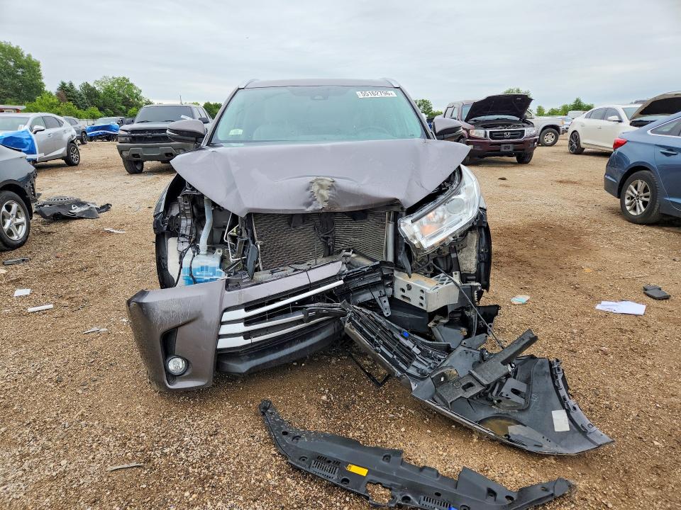 55162796 :رقم المزاد ، 5TDJZRFH4KS588691 vin ، 2019 Toyota Highlander مزاد بيع
