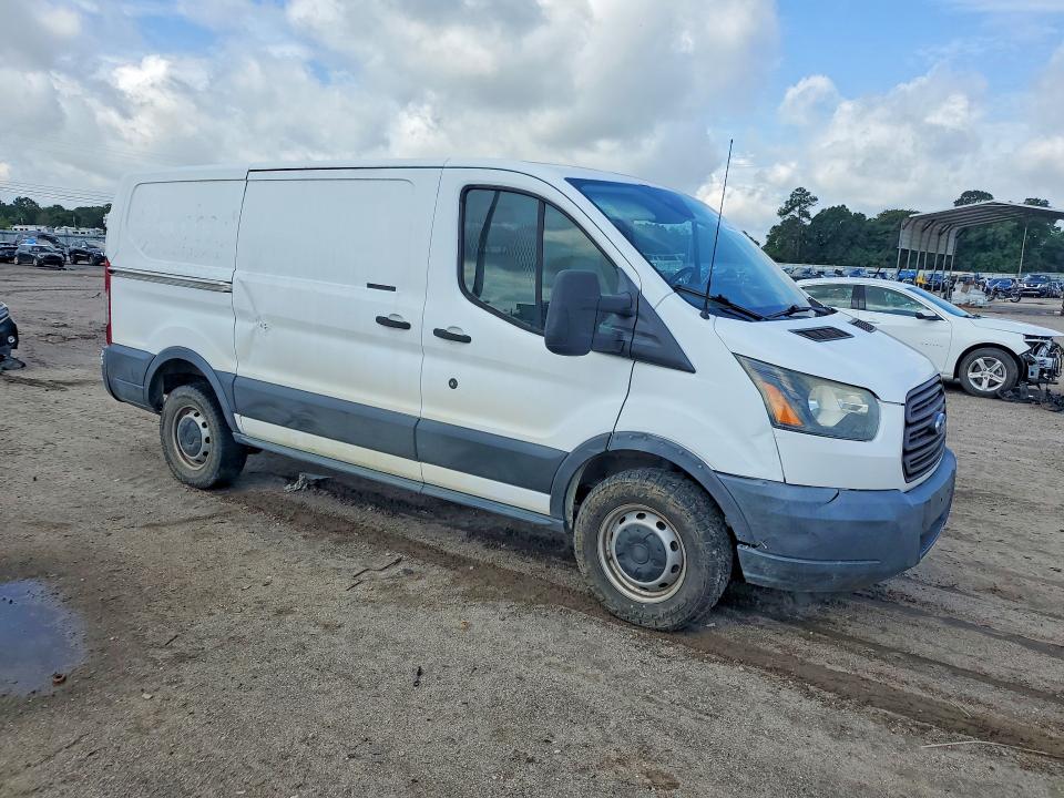 57544446 :رقم المزاد ، 1FTYR1YM8HKA18428 vin ، 2017 Ford Transit مزاد بيع