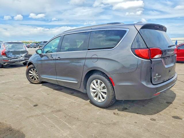 Aukcja sprzedaży 2017 Chrysler Pacifica, vin: 2C4RC1BG8HR569386, numer aukcji: 56810276