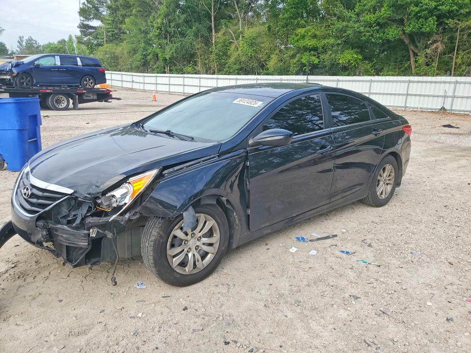 59124926 :رقم المزاد ، 5NPEB4AC6DH538890 vin ، 2013 Hyundai Sonata Se مزاد بيع