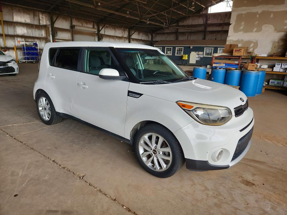 2018 Kia Soul მანქანა იყიდება აუქციონზე, vin: KNDJP3A5XJ7507394, აუქციონის ნომერი: 57232826