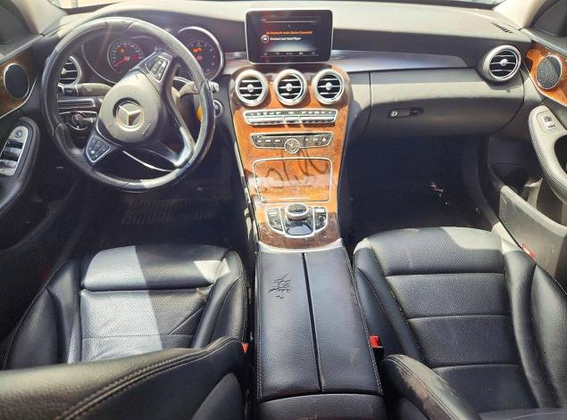 58709256 :رقم المزاد ، 55SWF4KB8HU205897 vin ، 2017 Mercedes-benz C مزاد بيع