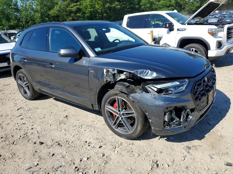 56500136 :رقم المزاد ، WA1E2AFY3R2124794 vin ، 2024 Audi Q5 E مزاد بيع