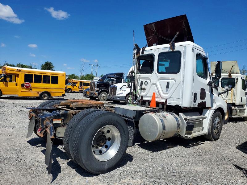 Продаж на аукціоні авто 2022 Freightliner Cascadia 126, vin: 3AKBHKDV1NSNP9036, номер лоту: 55597646