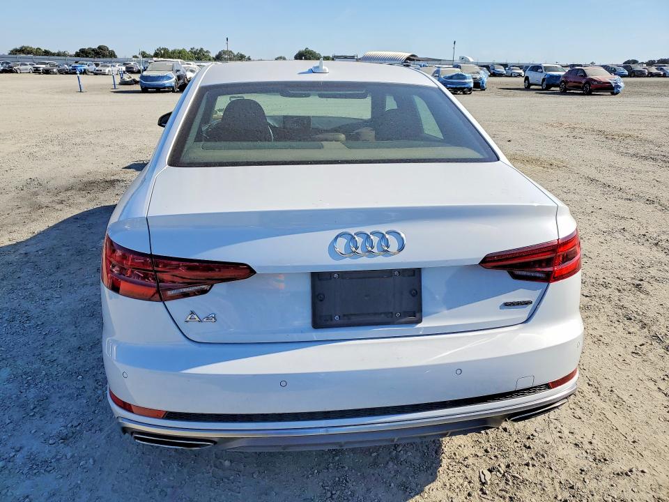 Продажа на аукционе авто 2019 Audi A4, vin: WAUENAF4XKA039485, номер лота: 57141376