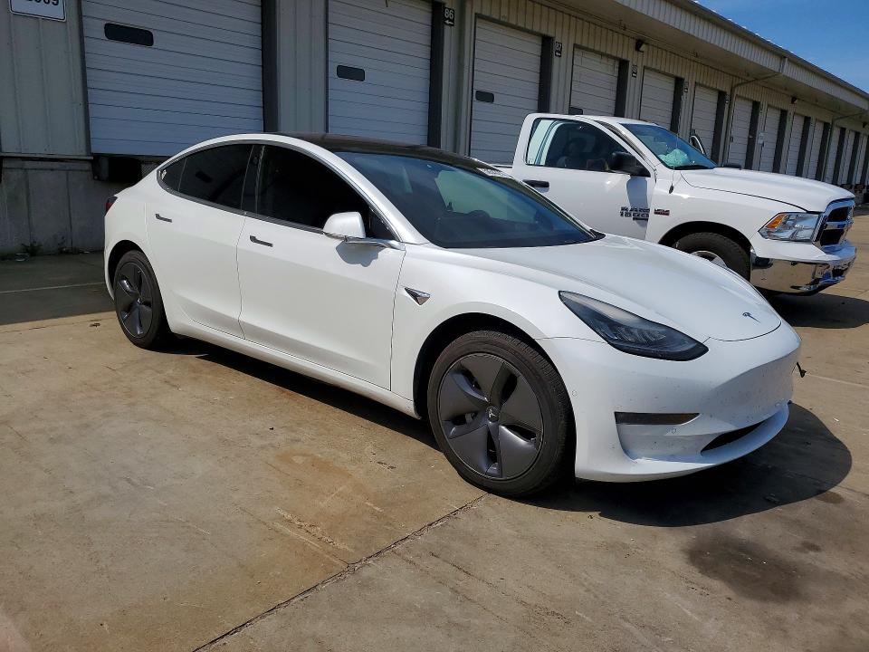 2018 Tesla Model 3 მანქანა იყიდება აუქციონზე, vin: 5YJ3E1EA5JF035206, აუქციონის ნომერი: 58542216