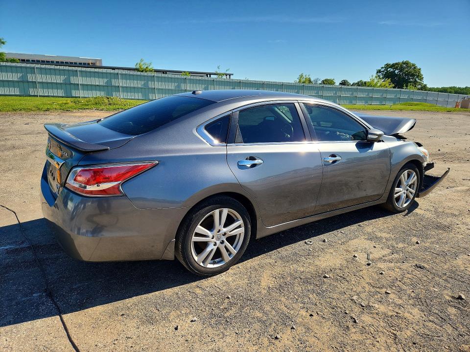 2014 Nissan Altima მანქანა იყიდება აუქციონზე, vin: 1N4BL3AP3EC269473, აუქციონის ნომერი: 57950106