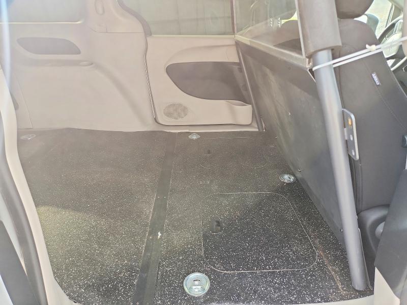 56299406 :رقم المزاد ، 2C4RC1CG2PR537515 vin ، 2023 Chrysler Voyager مزاد بيع