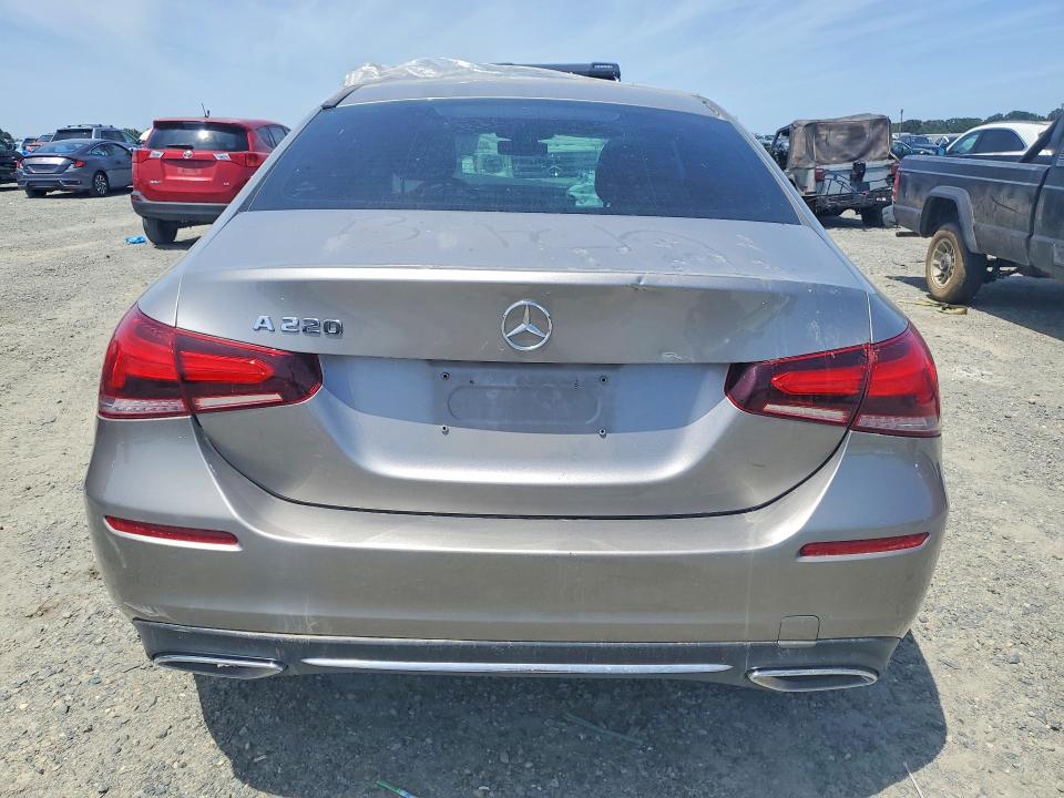 2020 Mercedes-benz A მანქანა იყიდება აუქციონზე, vin: WDD3G4EB4LW039398, აუქციონის ნომერი: 55817686