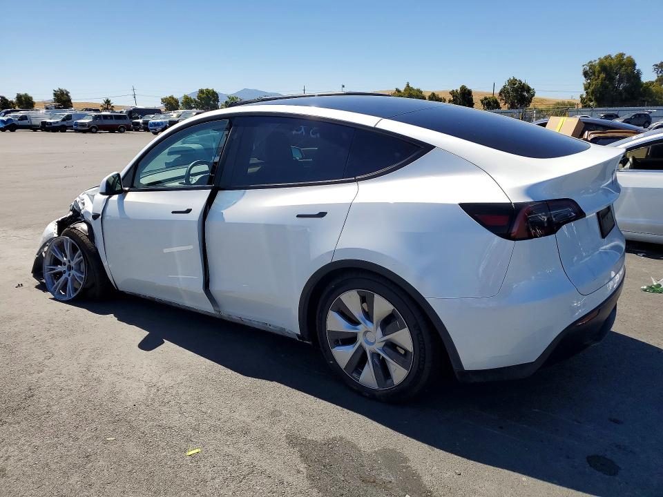 2023 Tesla Model Y მანქანა იყიდება აუქციონზე, vin: 7SAYGDEE7PF872300, აუქციონის ნომერი: 56978196