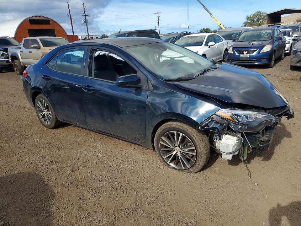 57084476 :رقم المزاد ، 5YFBURHE4HP630218 vin ، 2017 Toyota Corolla مزاد بيع