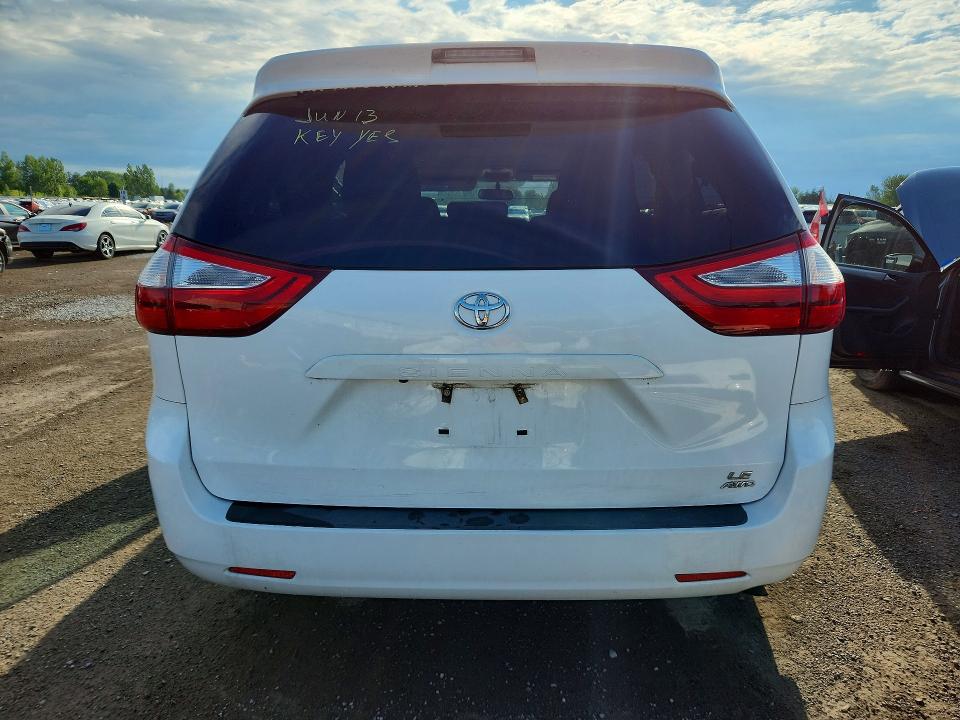 Aukcja sprzedaży 2017 Toyota Sienna, vin: 5TDJZ3DC9HS185870, numer aukcji: 57766656
