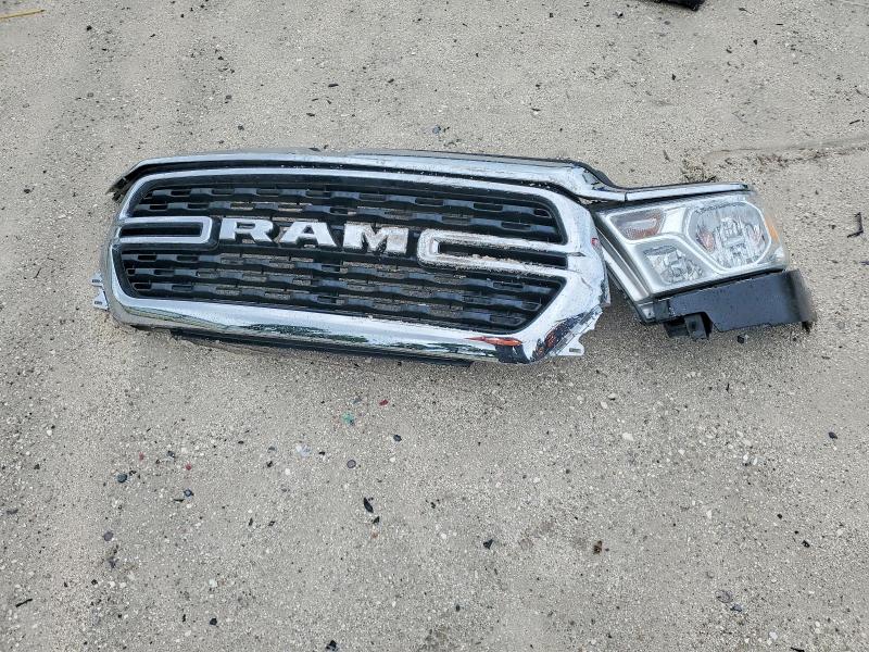 Продажа на аукционе авто 2022 Ram 1500, vin: 1C6RREBG8NN373065, номер лота: 56657456