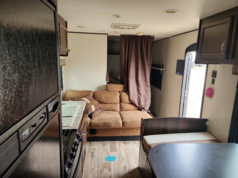 57844776 :رقم المزاد ، 1UJBJ0BN8J17V0305 vin ، 2018 Jayco Jay Jay Flight مزاد بيع