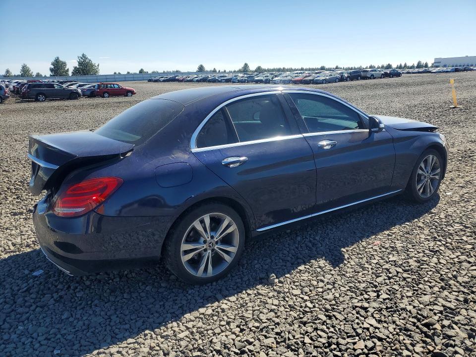 2018 Mercedes-benz C მანქანა იყიდება აუქციონზე, vin: WDDWF4JB8JR418924, აუქციონის ნომერი: 58272696