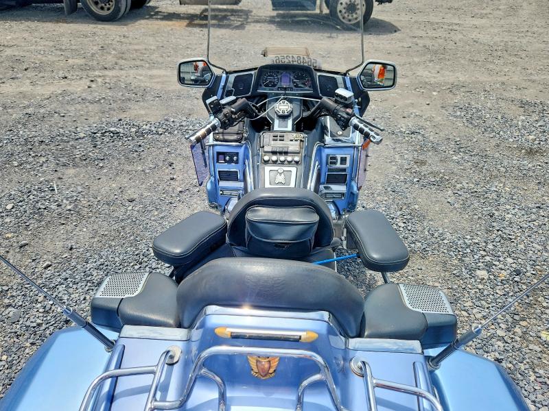 56484256 :رقم المزاد ، 1HFSC2206LA200930 vin ، 1990 Honda Gl1500 مزاد بيع