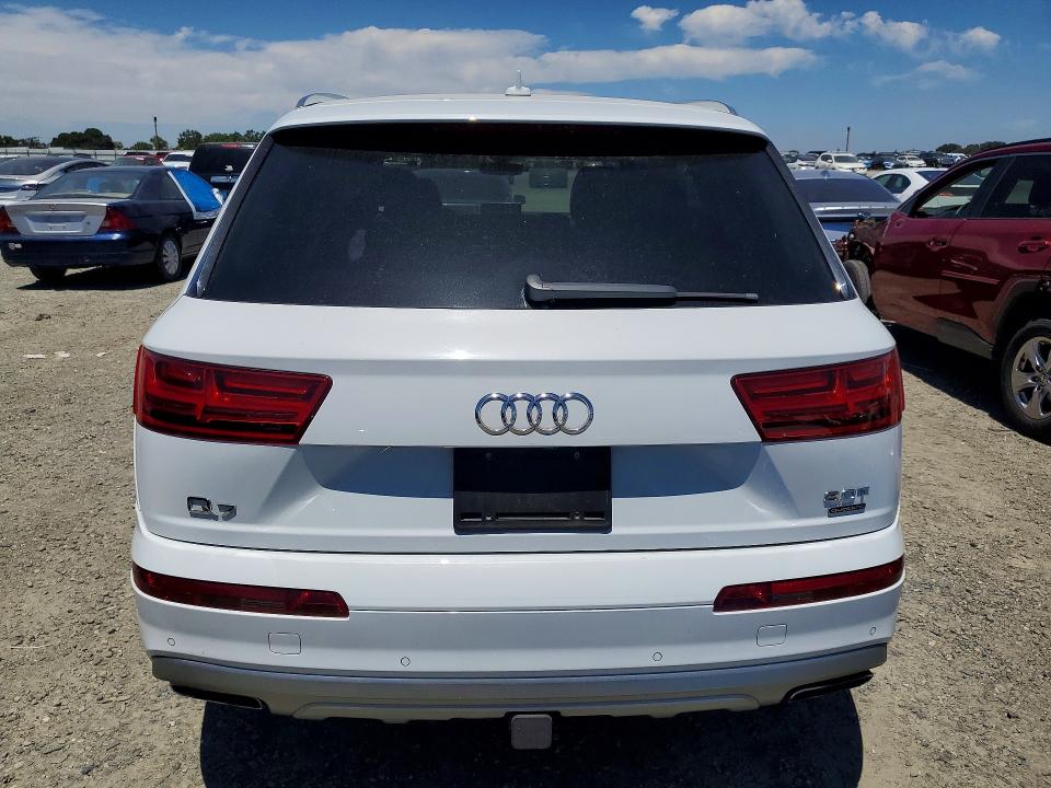 56367306 :رقم المزاد ، WA1LAAF70JD016384 vin ، 2018 Audi Q7 مزاد بيع