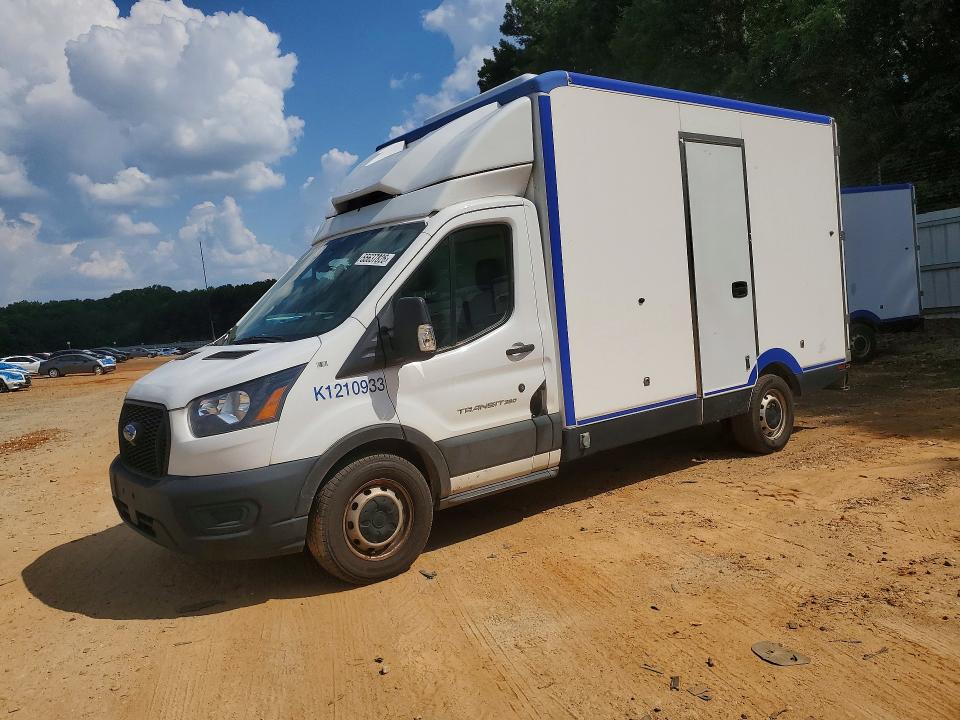55637826 :رقم المزاد ، 1FDBW5Z83NKA01602 vin ، 2022 Ford Transit مزاد بيع
