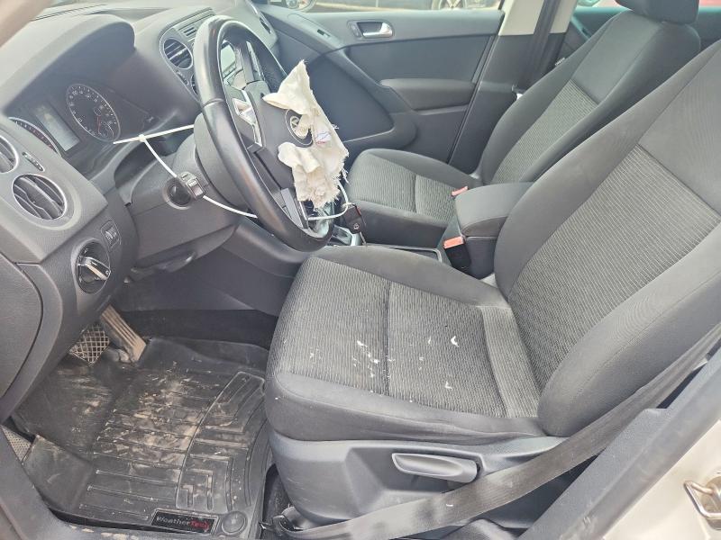 56768016 :رقم المزاد ، WVGHV3AX0EW546122 vin ، 2014 Volkswagen Tiguan مزاد بيع