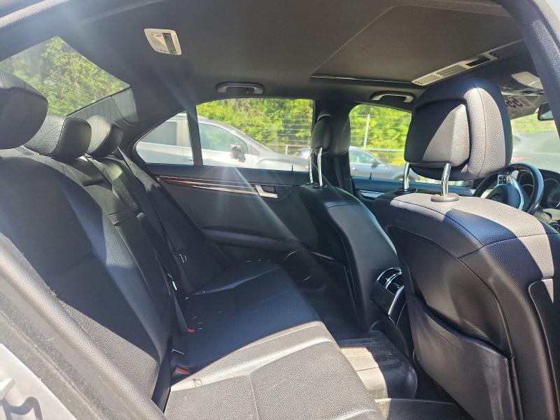Продажа на аукционе авто 2013 Mercedes-benz C, vin: WDDGF8ABXDR248582, номер лота: 55439316
