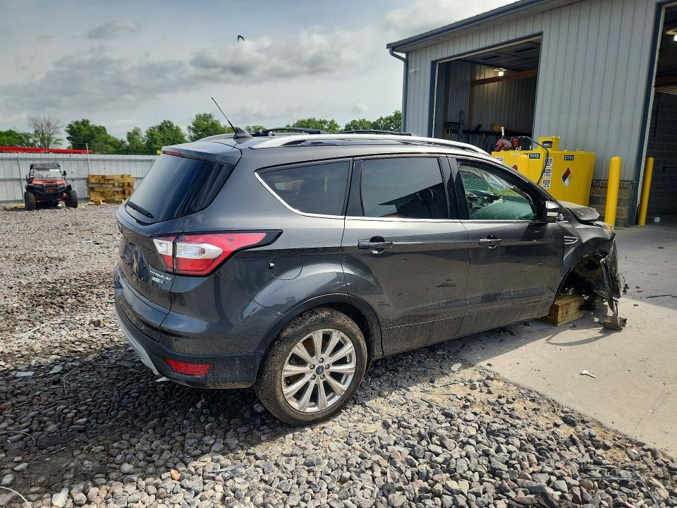 2018 Ford Escape მანქანა იყიდება აუქციონზე, vin: 1FMCU9J99JUC62298, აუქციონის ნომერი: 56962276
