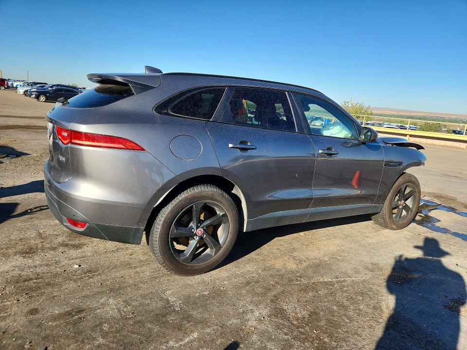 Aukcja sprzedaży 2017 Jaguar F-pace, vin: SADCJ2BNXHA096616, numer aukcji: 55476376
