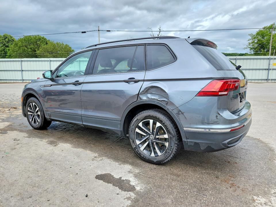 57938596 :رقم المزاد ، 3VVRB7AX9PM035084 vin ، 2023 Volkswagen Tiguan مزاد بيع