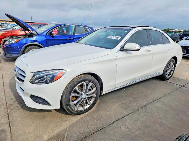 2015 Mercedes-benz C მანქანა იყიდება აუქციონზე, vin: 55SWF4KB7FU074961, აუქციონის ნომერი: 56225986