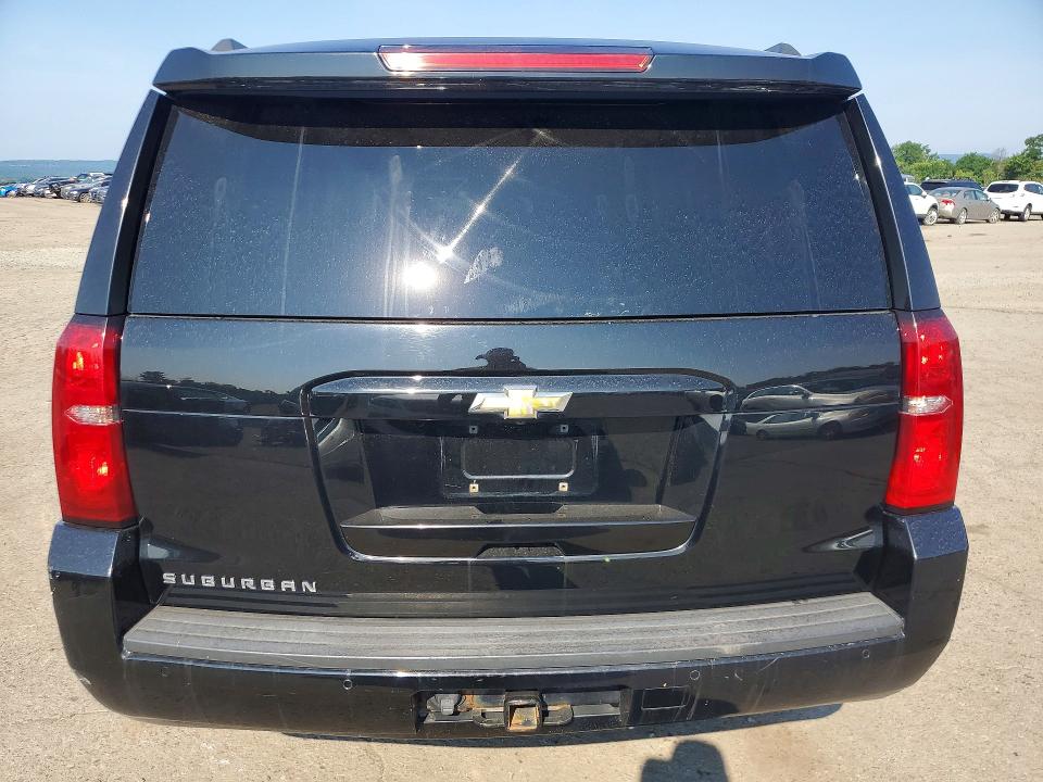 2018 Chevrolet Suburban მანქანა იყიდება აუქციონზე, vin: 1GNSKHKC0JR371284, აუქციონის ნომერი: 85459165