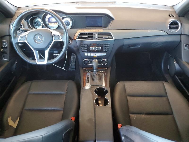 57052346 :رقم المزاد ، WDDGF4HB4CR221018 vin ، 2012 Mercedes-benz C مزاد بيع